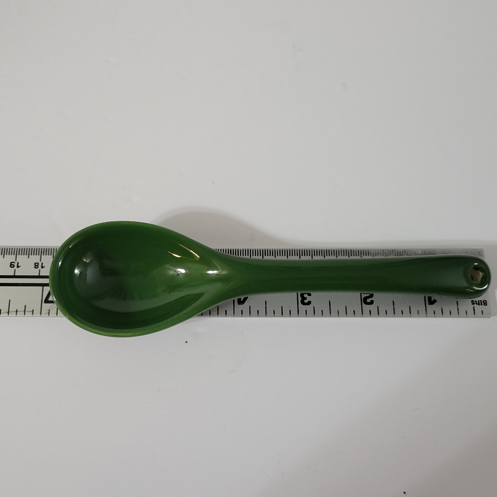 Chili Pepper Salsa Dip Bowl with Spoon - Picture 9 of 10